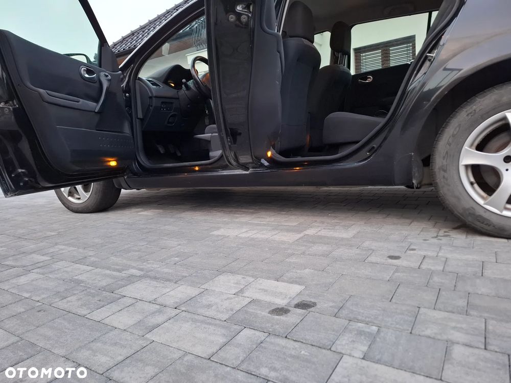 Renault Megane 1.9 dCi Expression - 5