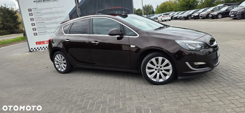 Opel Astra - 18