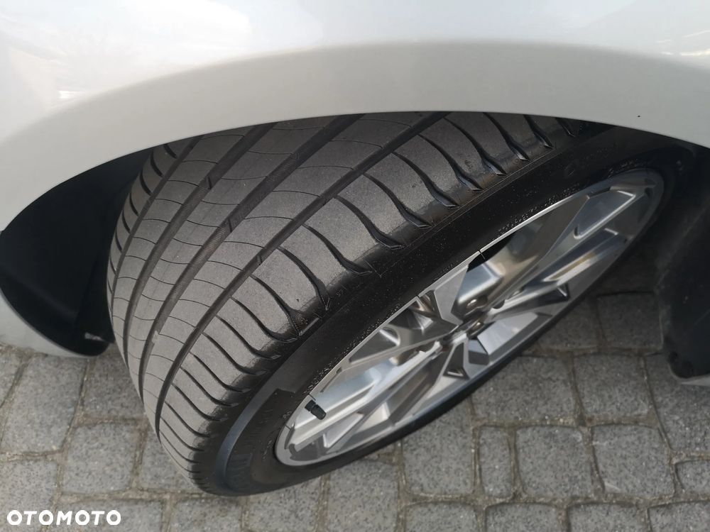 Ford Mondeo 2.0 EcoBlue ST-Line - 38