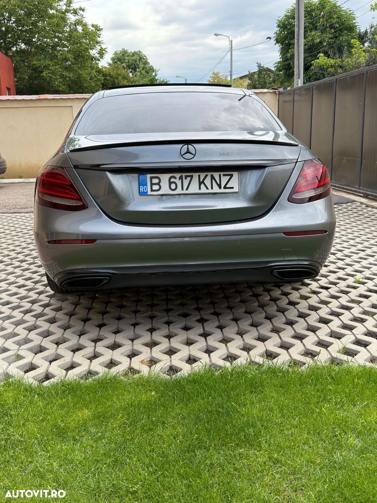 Mercedes-Benz E 220 d 9G-TRONIC - 4