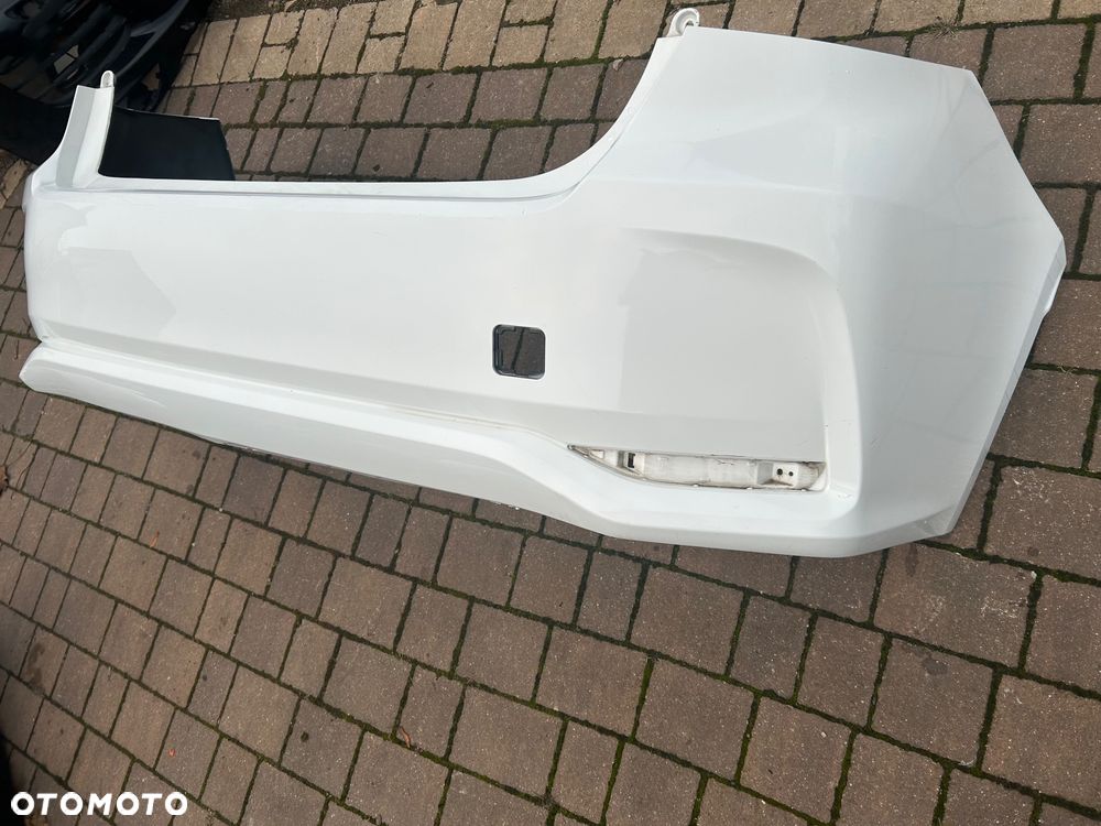 COROLLA E21 SEDAN ZDERZAK TYL 040 IGLA ORG - 3