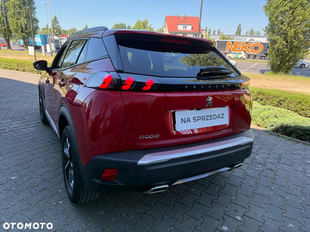 Peugeot 2008 1.2 PureTech Allure S&S EAT8 - 5