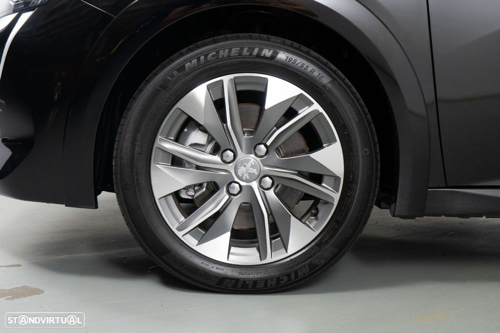 Peugeot e-208 50 kWh Allure - 18