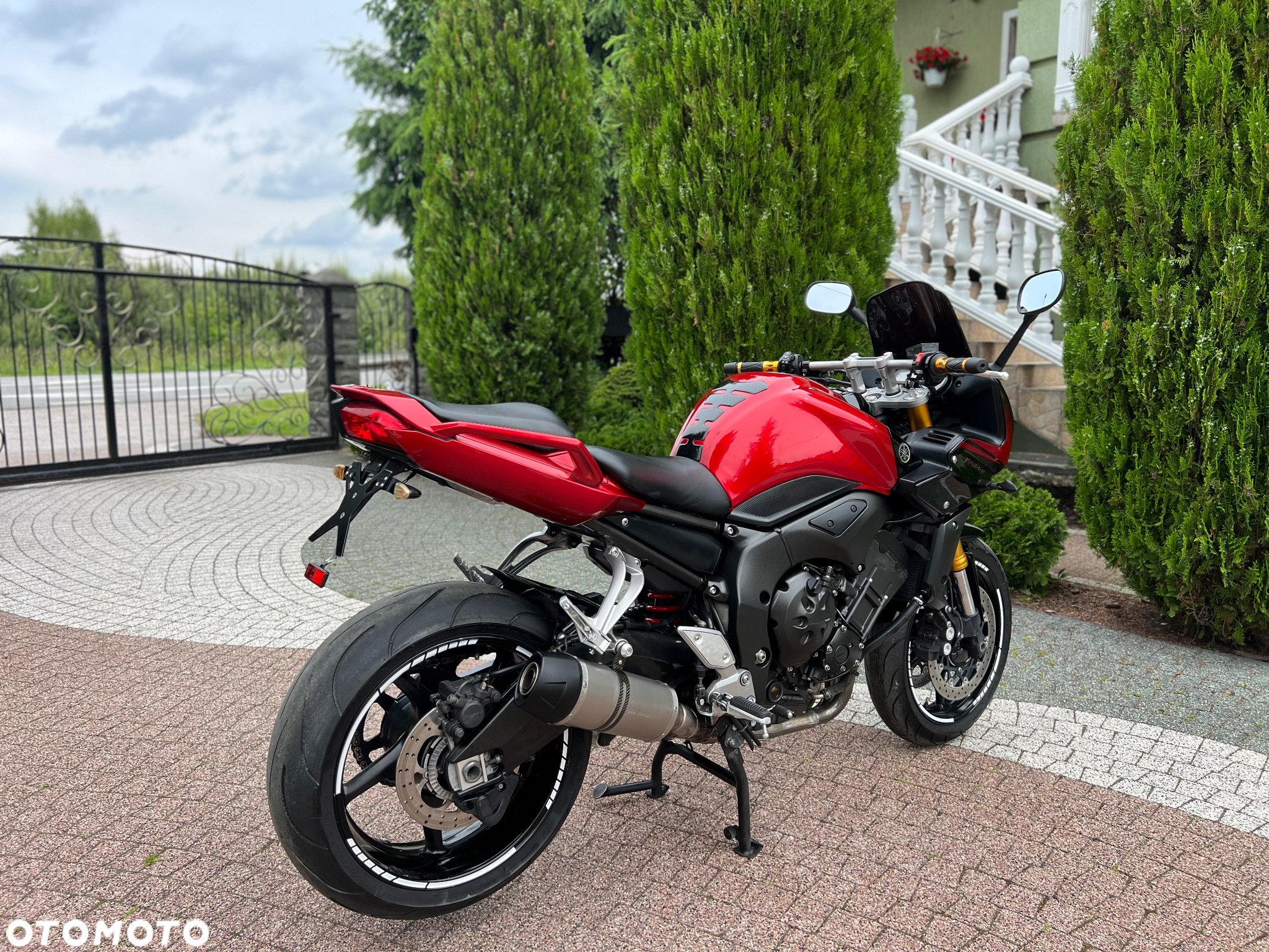 Yamaha FZ - 9