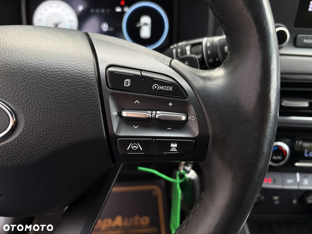 Hyundai Kona - 24