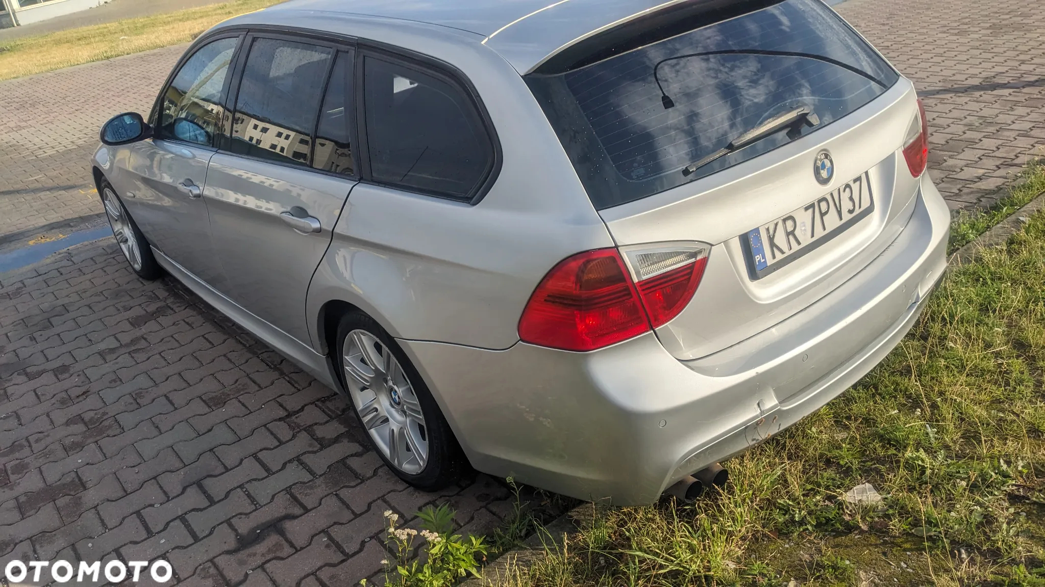 BMW Seria 3 325xi Touring - 5