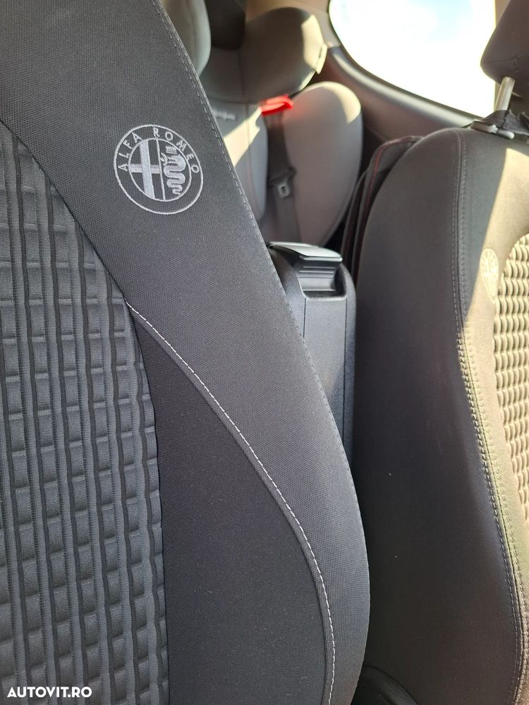 Alfa Romeo Mito 1.6 JTDM 16V Super - 10