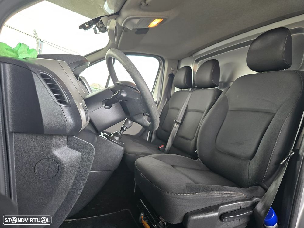 Renault Trafic - 6