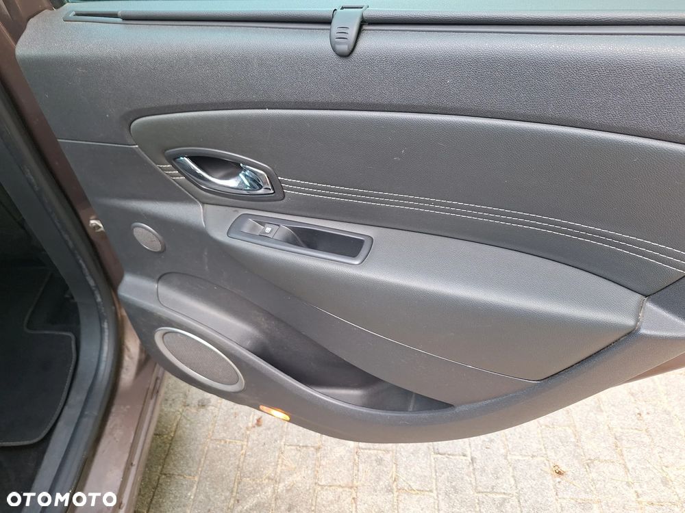 Renault Scenic 1.9 dCi Privilege - 15