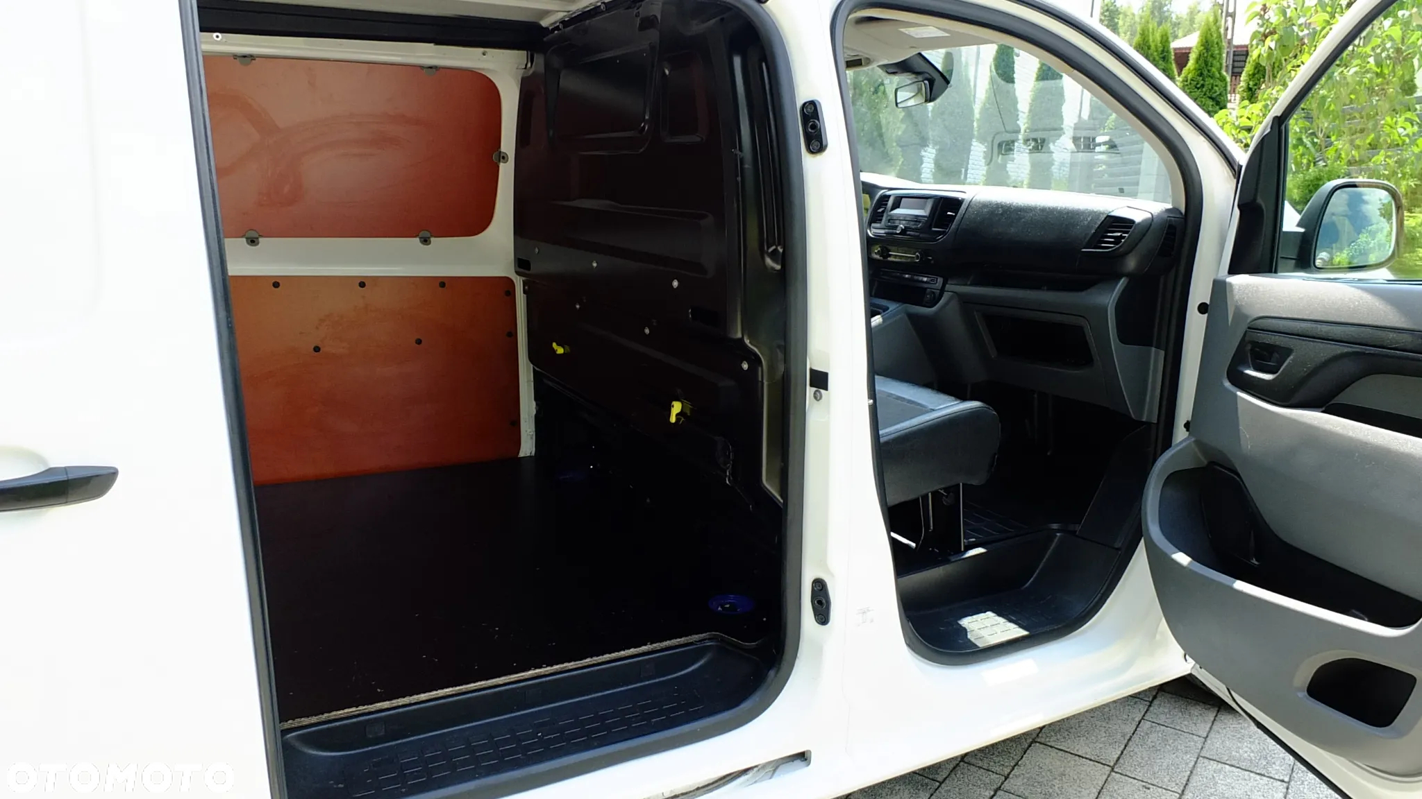 Peugeot EXPERT - 14
