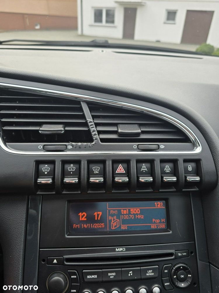 Peugeot 3008 - 26