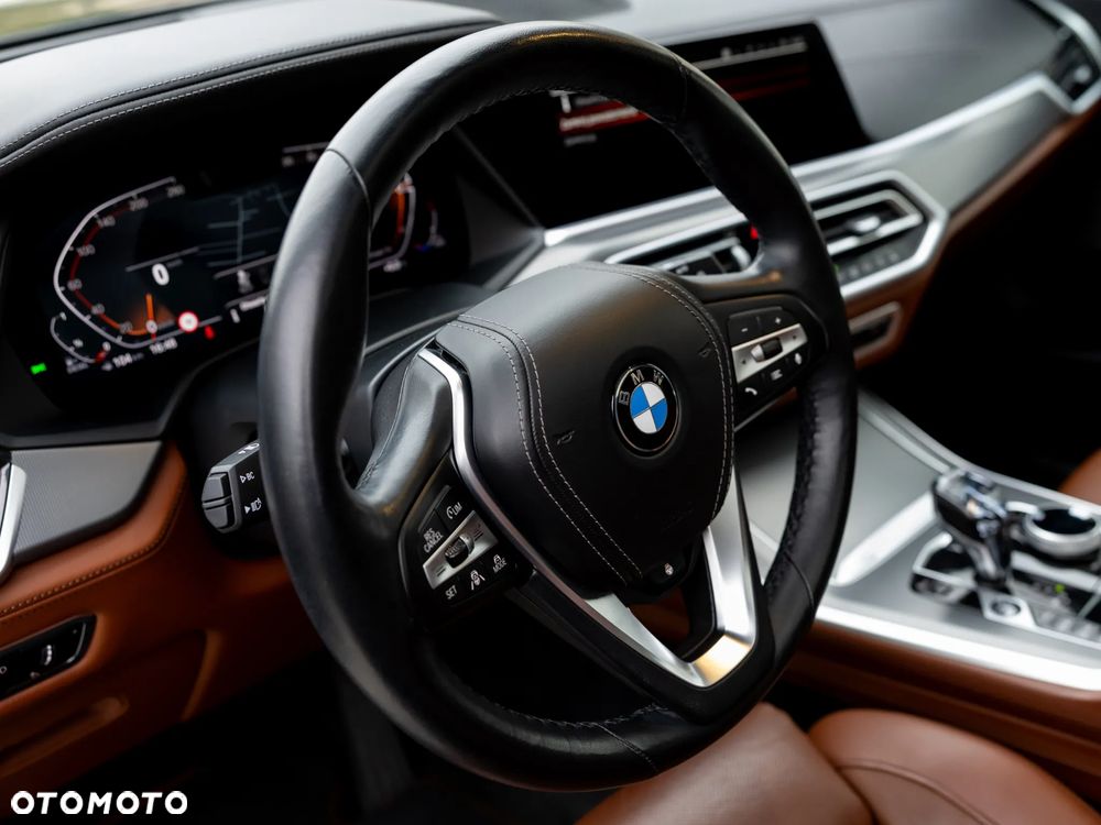 BMW X5 xDrive30d mHEV - 17