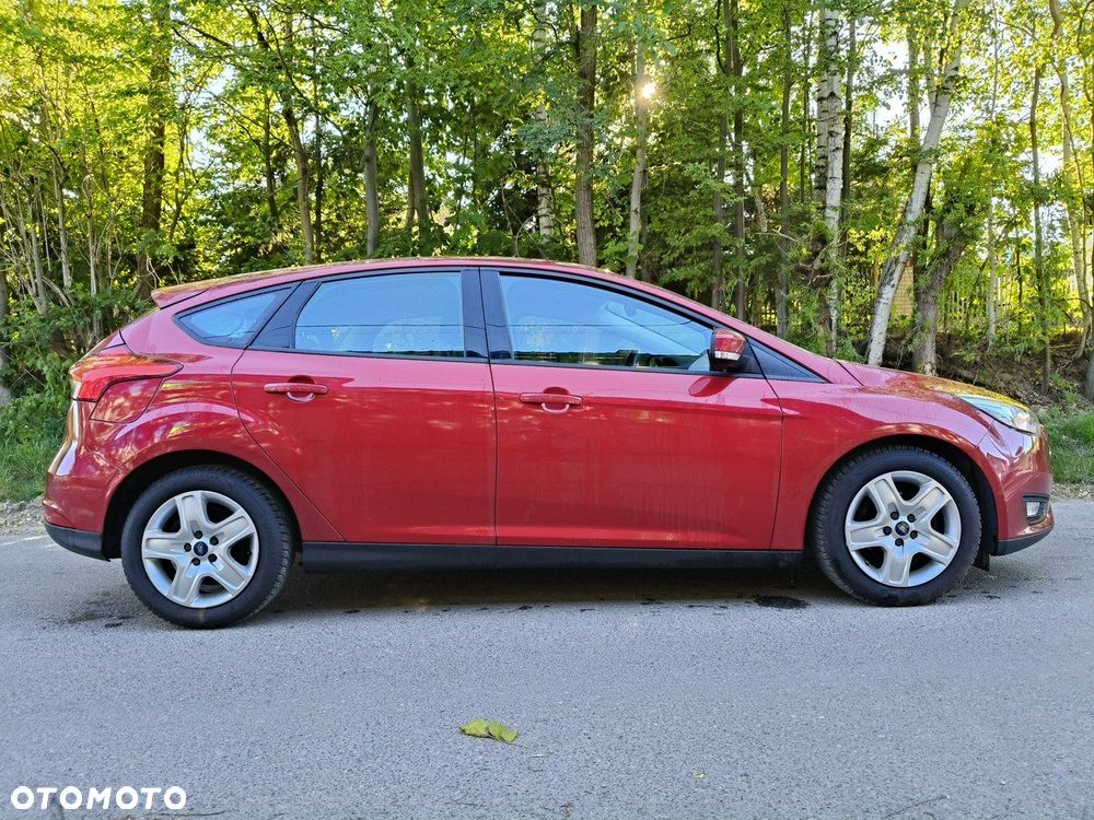 Ford Focus 1.0 EcoBoost 99g Trend - 22