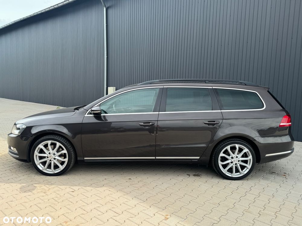 Volkswagen Passat 1.4 TSI Comfortline R-Style - 9