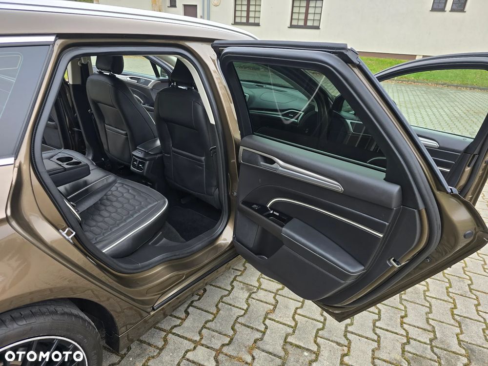 Ford Mondeo Vignale 2.0 TDCi Bi-Turbo PowerShift - 16