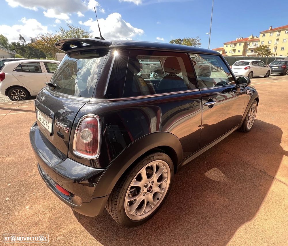 MINI 3 Portas Cooper S - 8