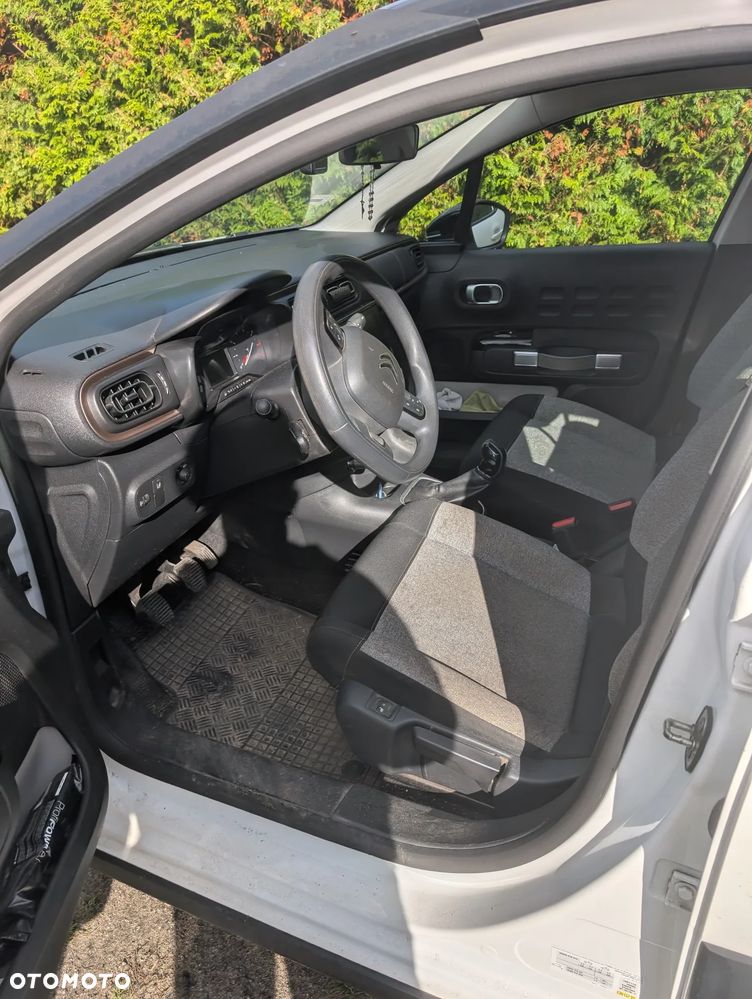 Citroën C3 1.2 PureTech Shine - 10