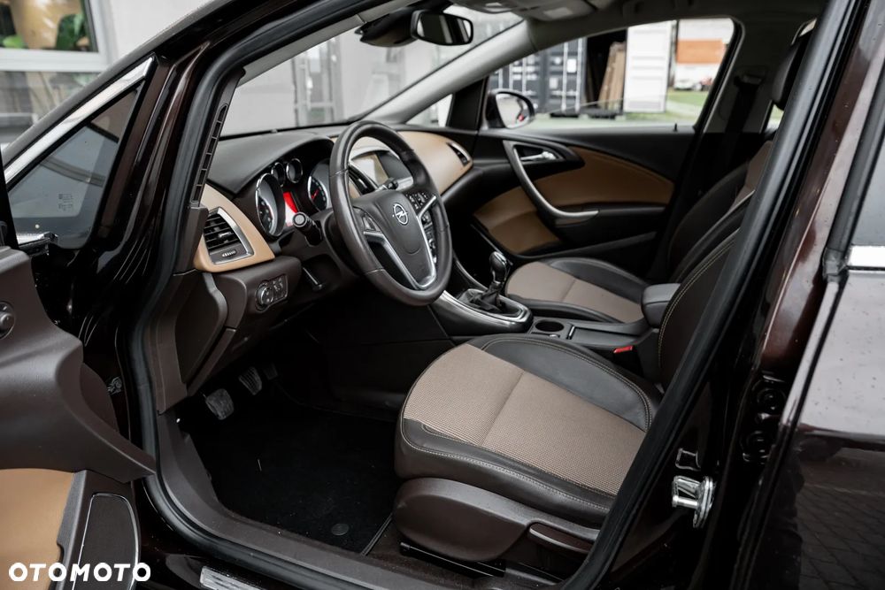 Opel Astra - 16