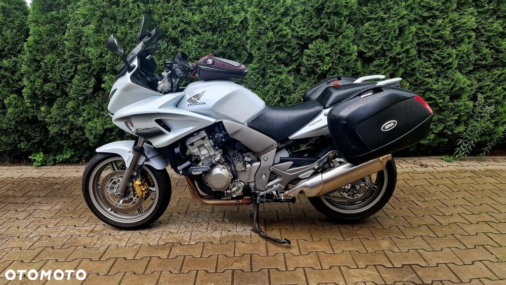 Honda CBF - 3