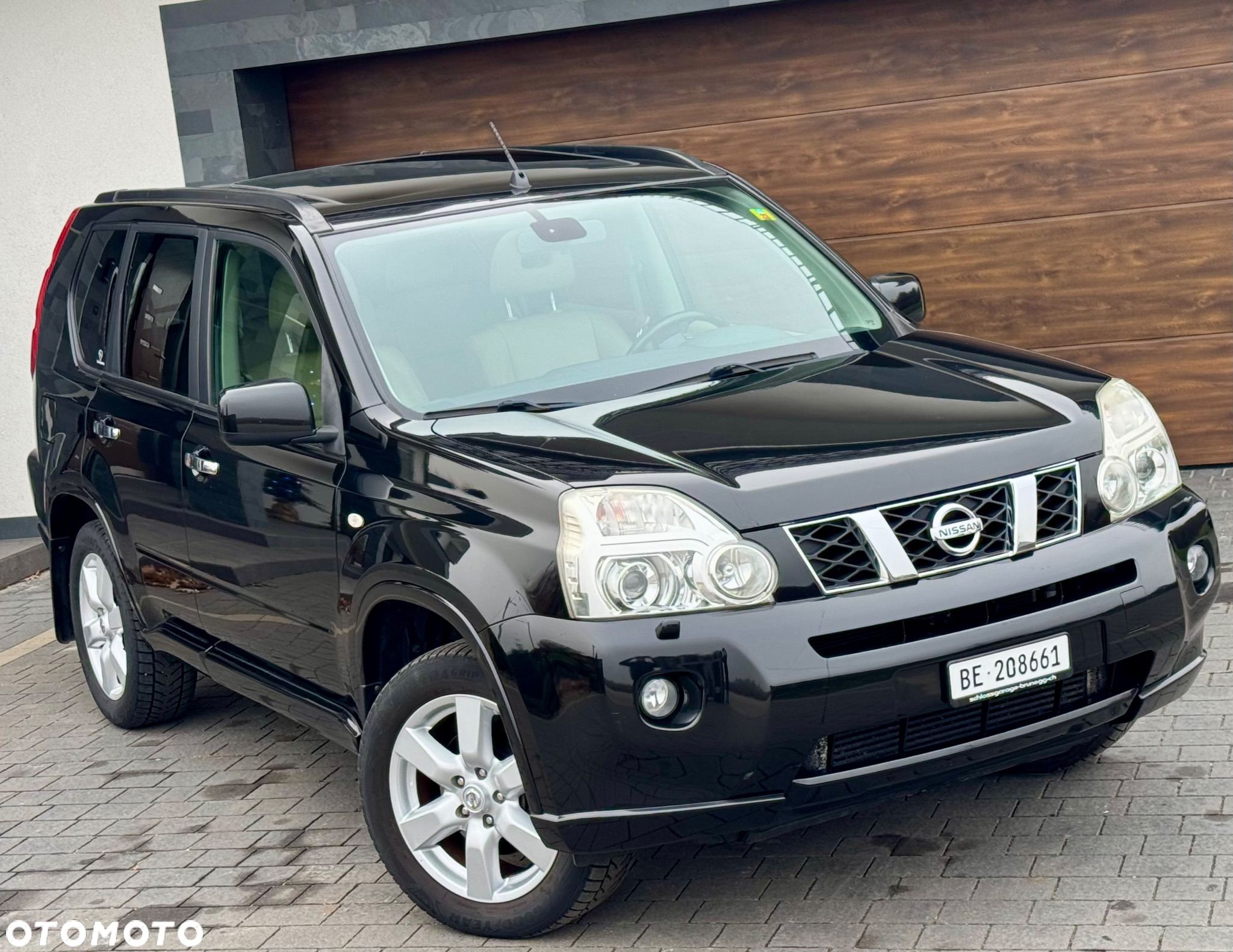 Nissan X-Trail 2.0 dCi 4x4 DPF Platinum - 4