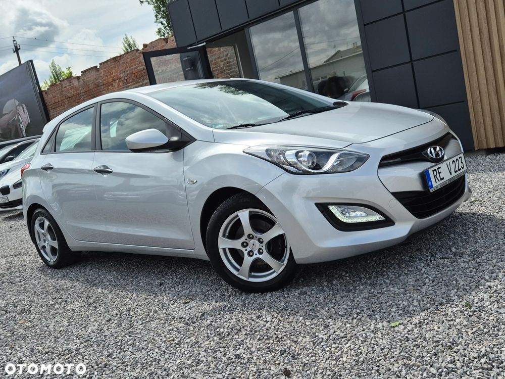 Hyundai i30 1.4 Comfort - 19