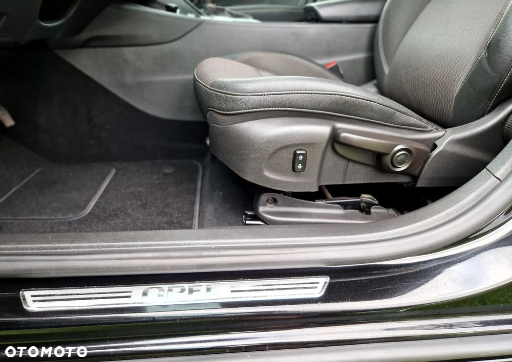 Opel Insignia 1.5 Direct InjectionT Business Innovation - 15