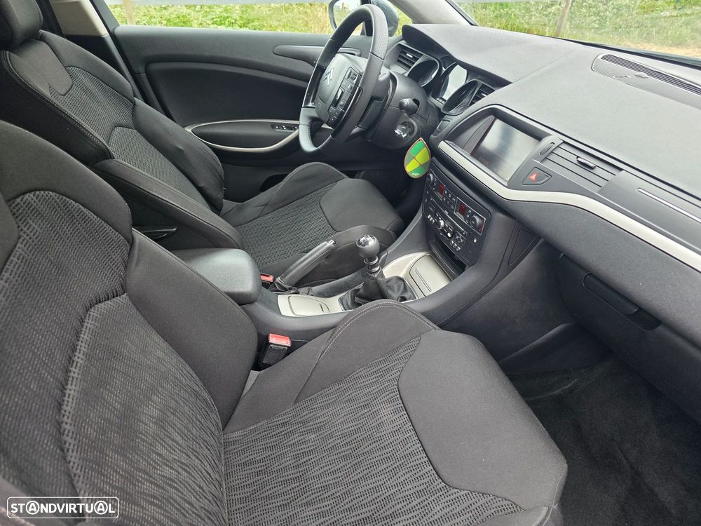 Citroën C5 HDi 140 FAP Confort - 17