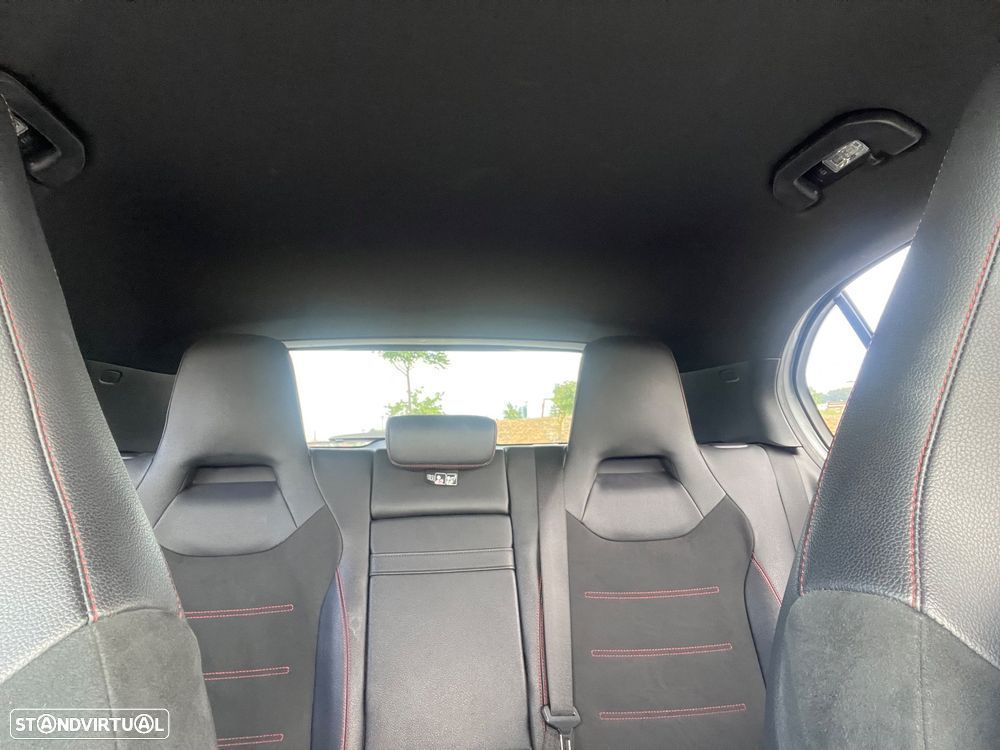 Mercedes-Benz A 200 AMG Line Aut. - 28