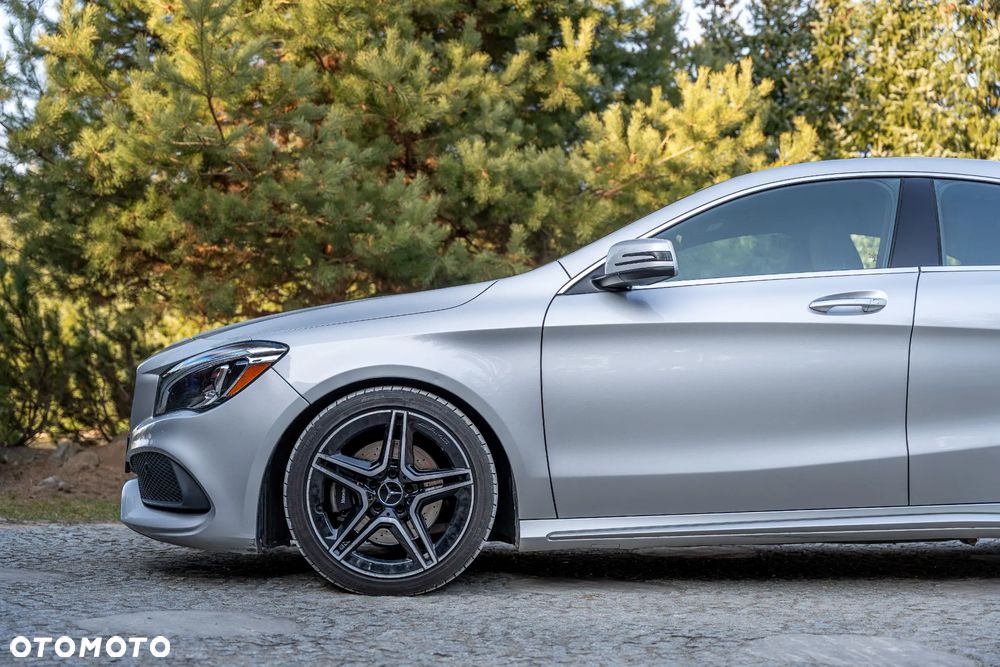 Mercedes-Benz CLA 250 7G-DCT AMG Line - 9