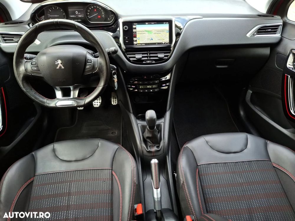 Peugeot 208 PureTech 110 Stop & Start Allure - 7