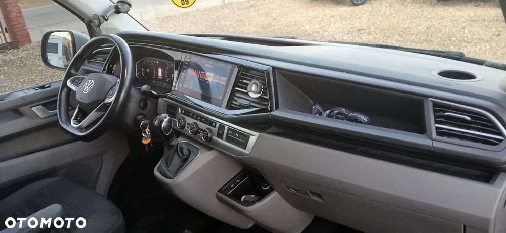 Volkswagen Caravelle 2.0 TDI L1 Comfortline DSG - 12