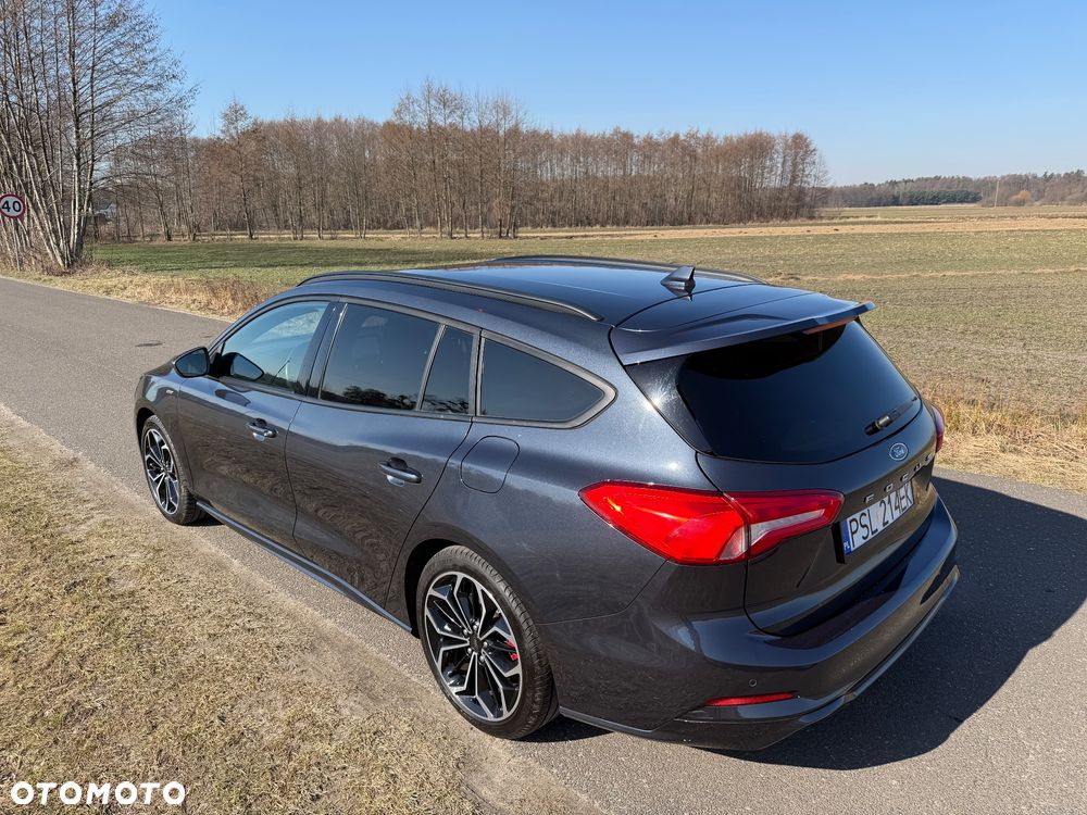 Ford Focus 1.5 EcoBoost STart-Stopp-System ST-LINE - 5