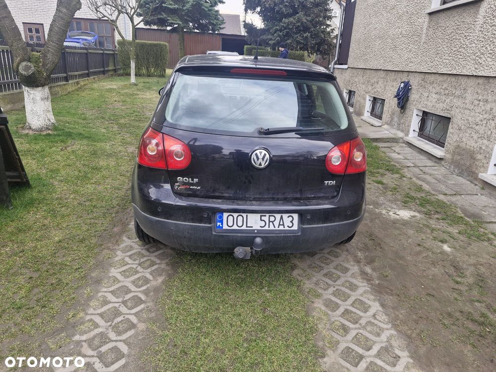 Volkswagen Golf - 4