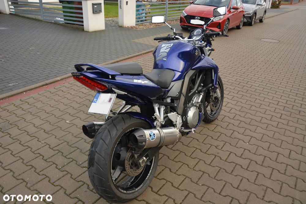 Suzuki SV - 4