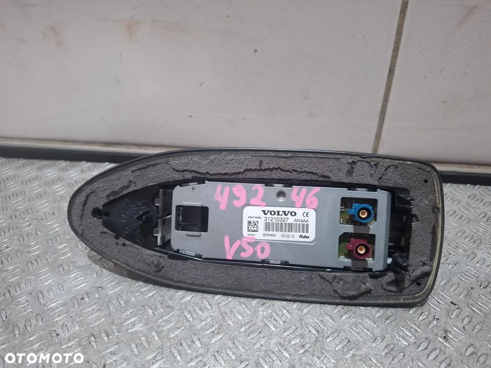 Antena dachowa Volvo V50 2010 rok nr 31210327 - 3