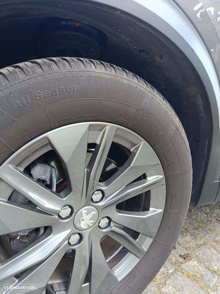 Peugeot 2008 PureTech 130 EAT8 Active - 14