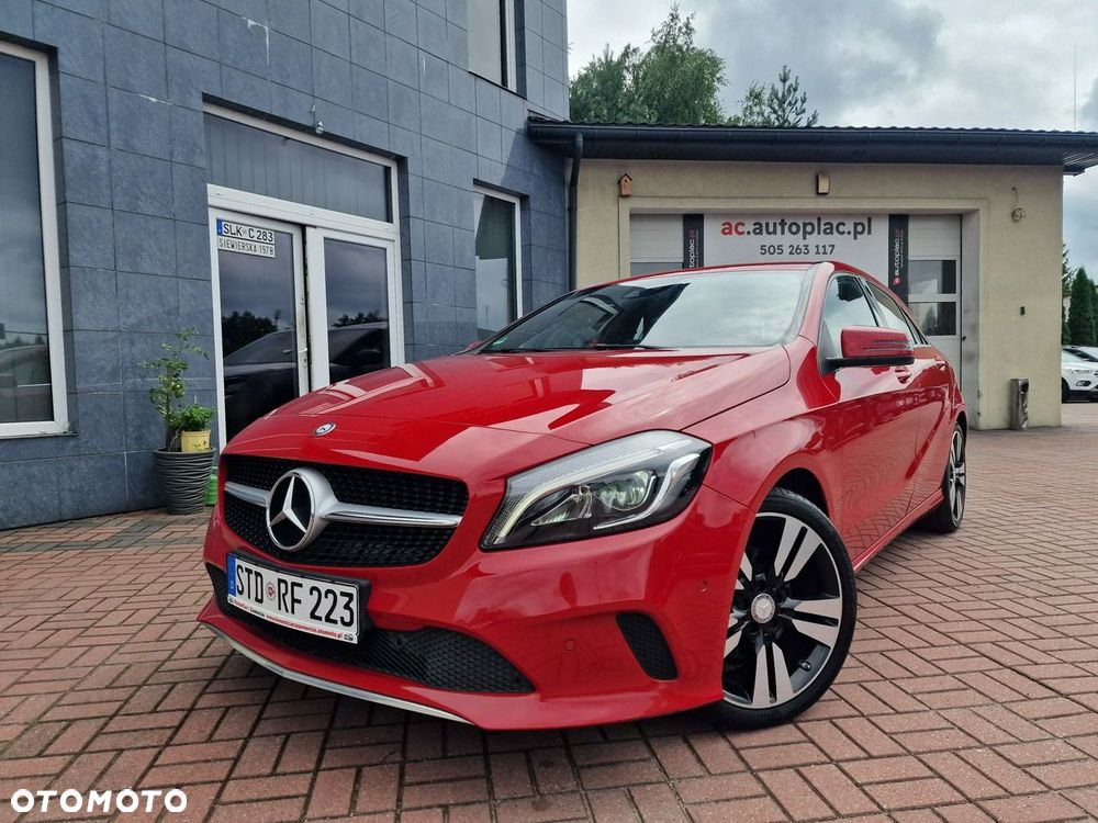 Mercedes-Benz Klasa A 180 (BlueEFFICIENCY) Urban - 2