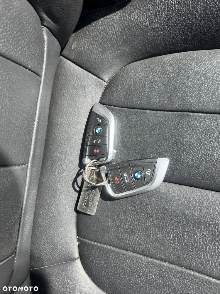 BMW X1 - 18