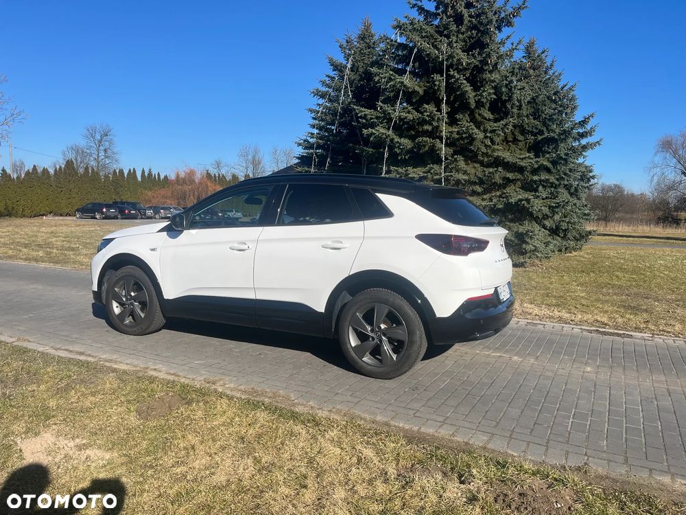 Opel Grandland X - 2