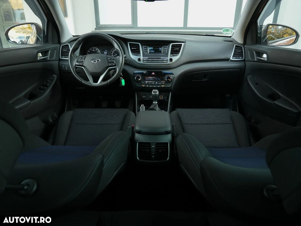 Hyundai Tucson 1.6 GDI 2WD 6MT ISG Style - 11
