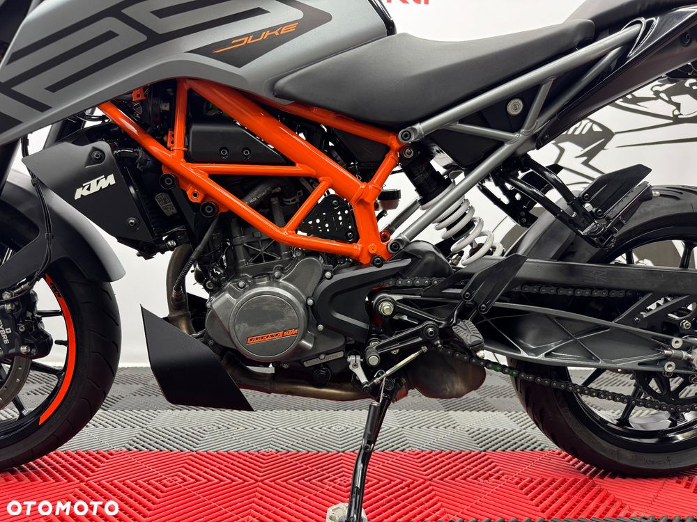KTM Duke - 16