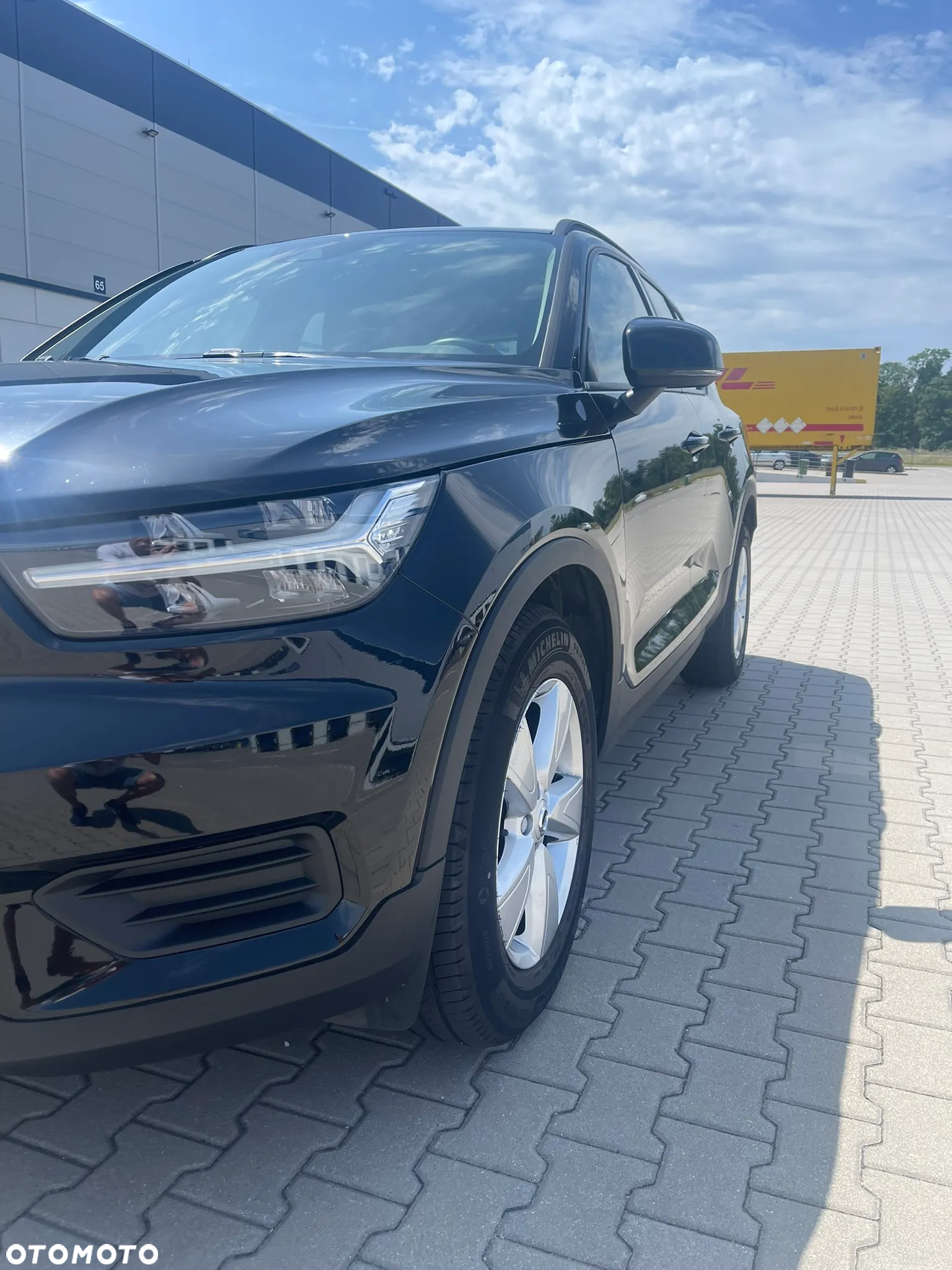 Volvo XC 40 T2 Momentum Core - 2
