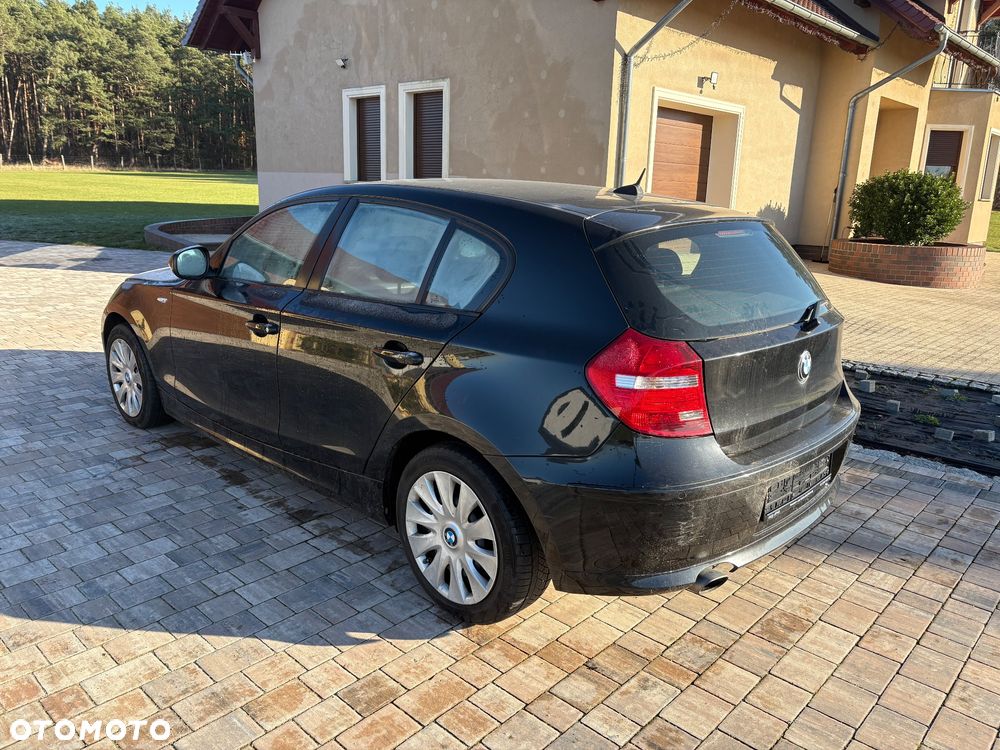 BMW Seria 1 116d DPF - 3