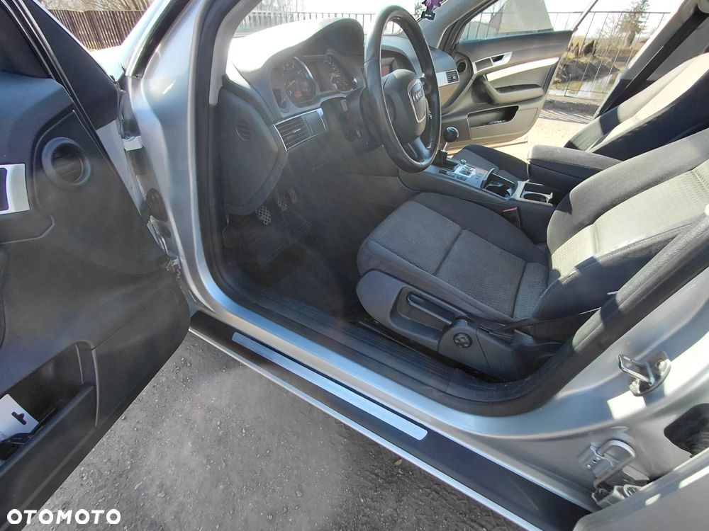 Audi A6 Avant 2.4 quattro - 6