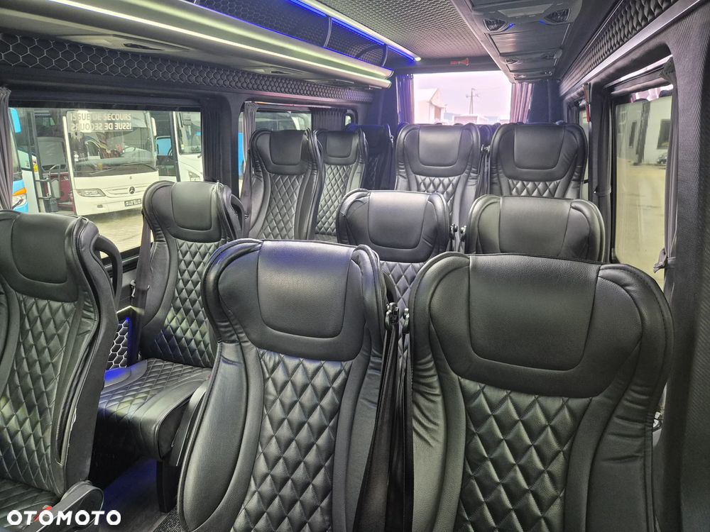 Mercedes-Benz SPRINTER 519 CDI / SPROWADZONY/ 3.0 190 KM / AUTOMAT - 20