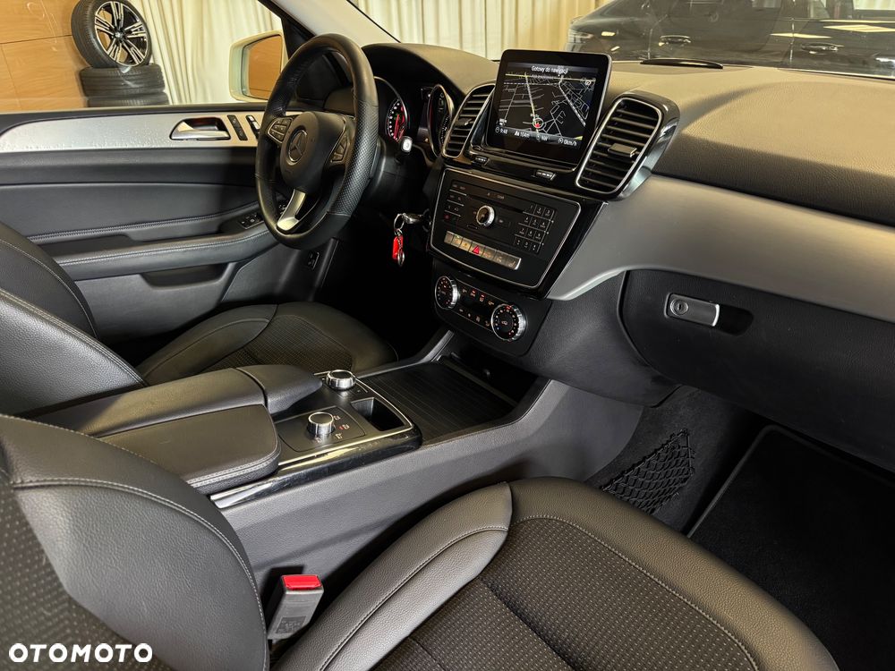Mercedes-Benz GLE 250 d 4-Matic - 12