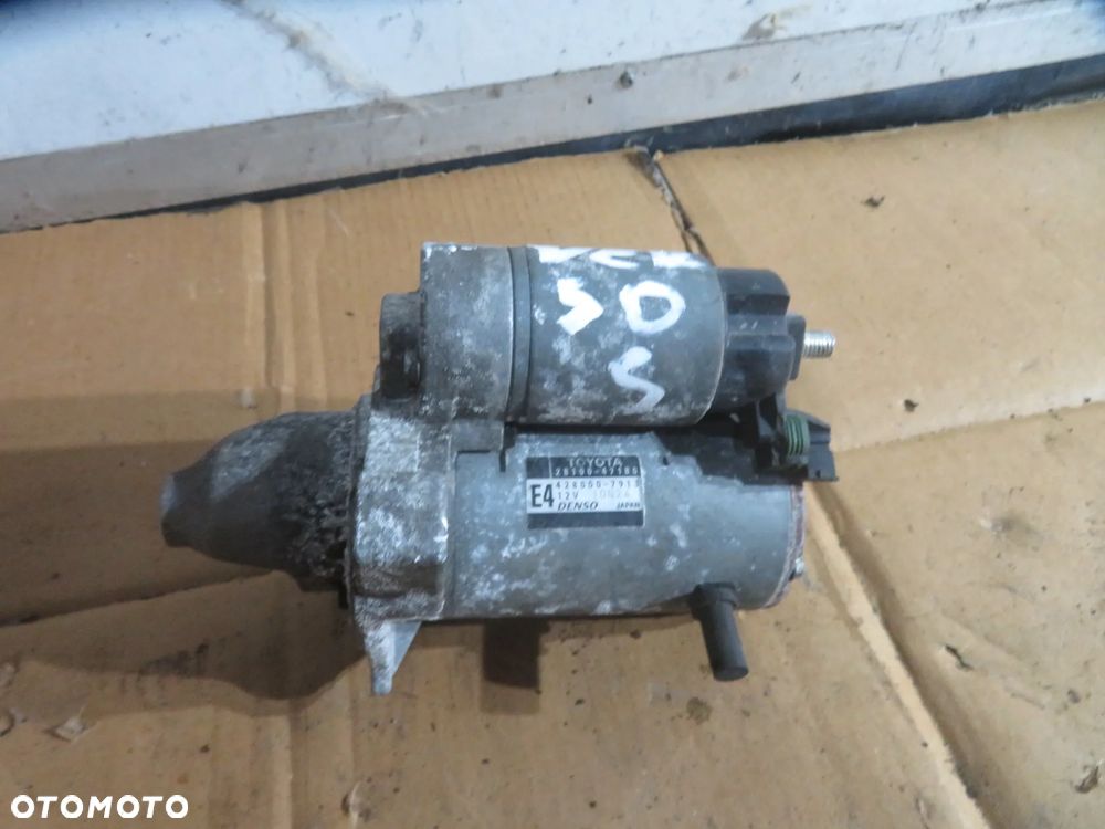 ROZRUSZNIK VERSO-S P12 1.33 16V 28100-47180 TOYOTA 2010-2015 - 1