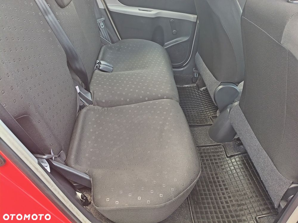 Toyota Yaris 1.0 VVT-i Team - 28