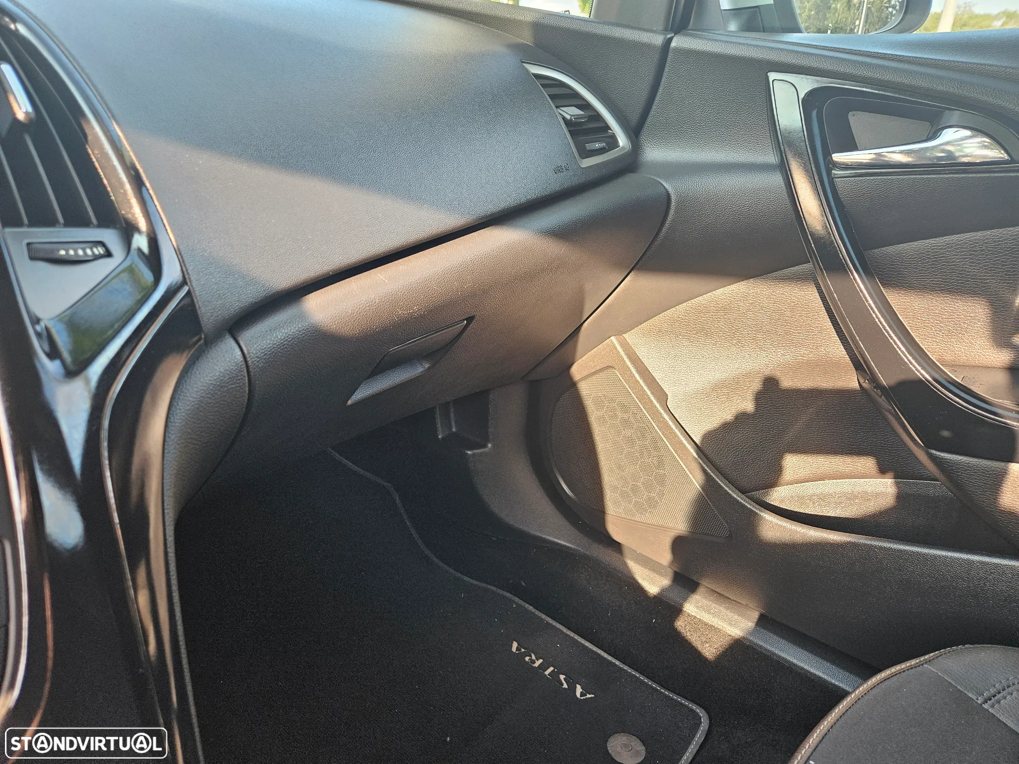 Opel Astra Sports Tourer 1.7 CDTi Executive S/S - 18