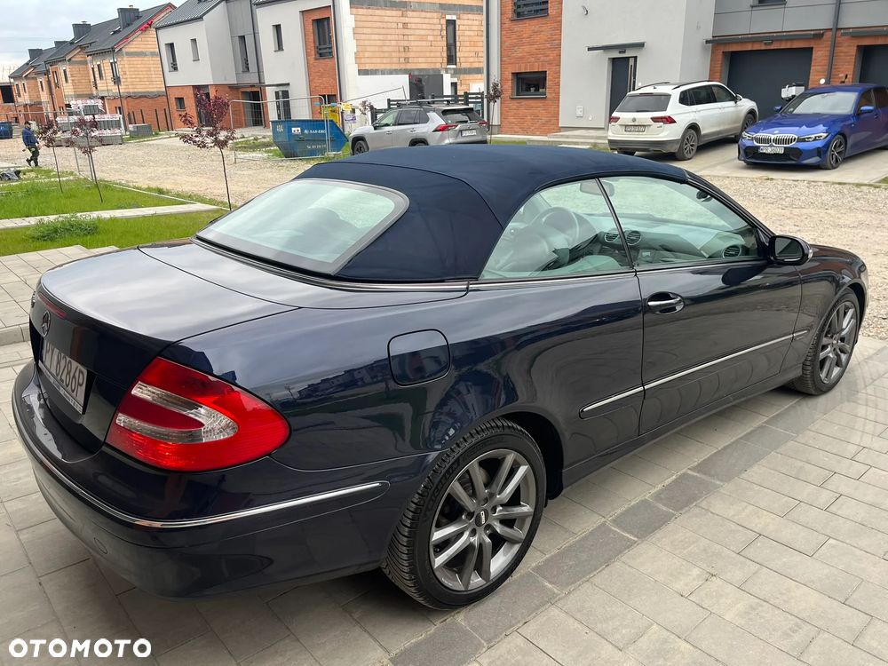 Mercedes-Benz CLK - 5